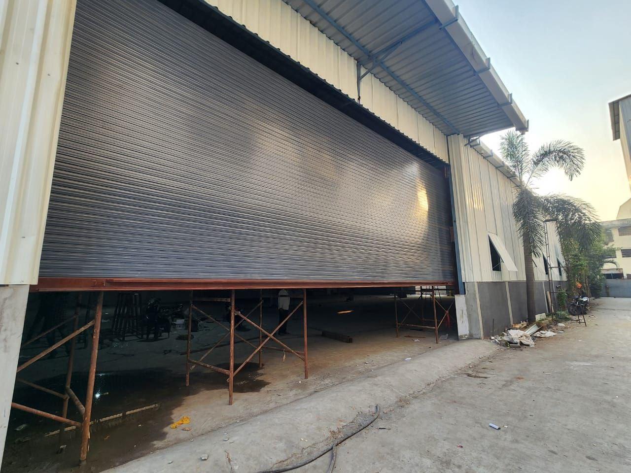 ​MOTORISED POWDER COATED ROLLING SHUTTER