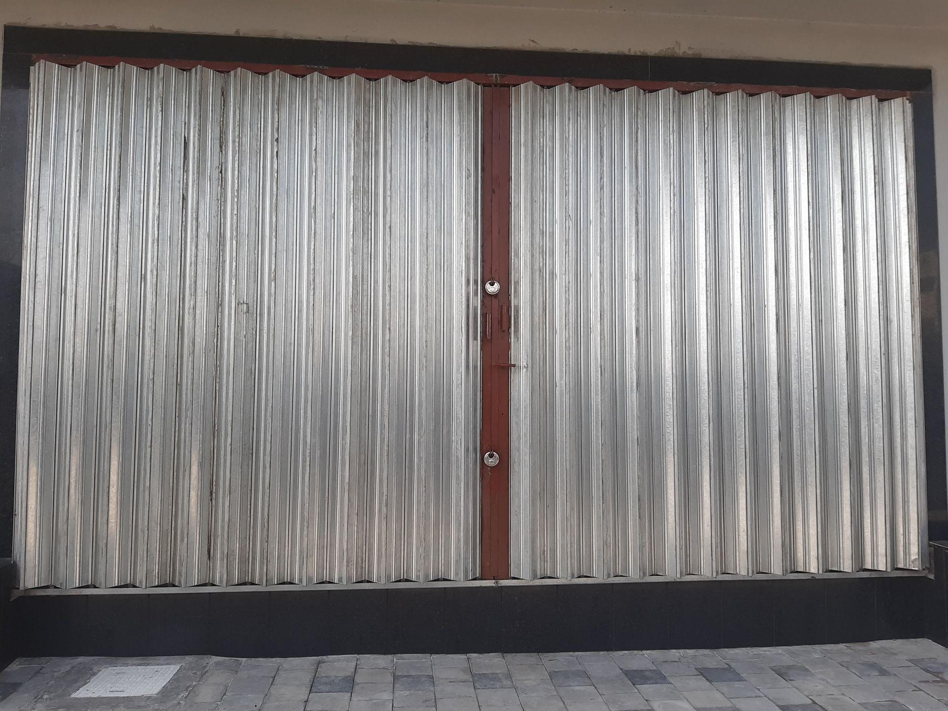 folding shutters
