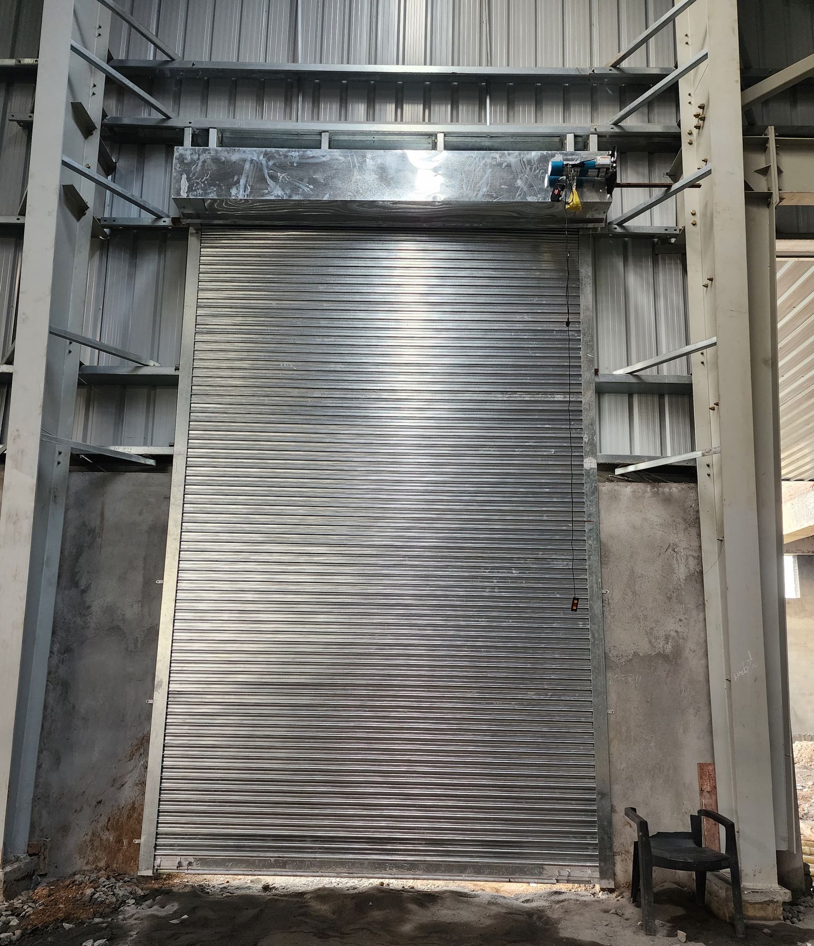 motorised rolling shutter